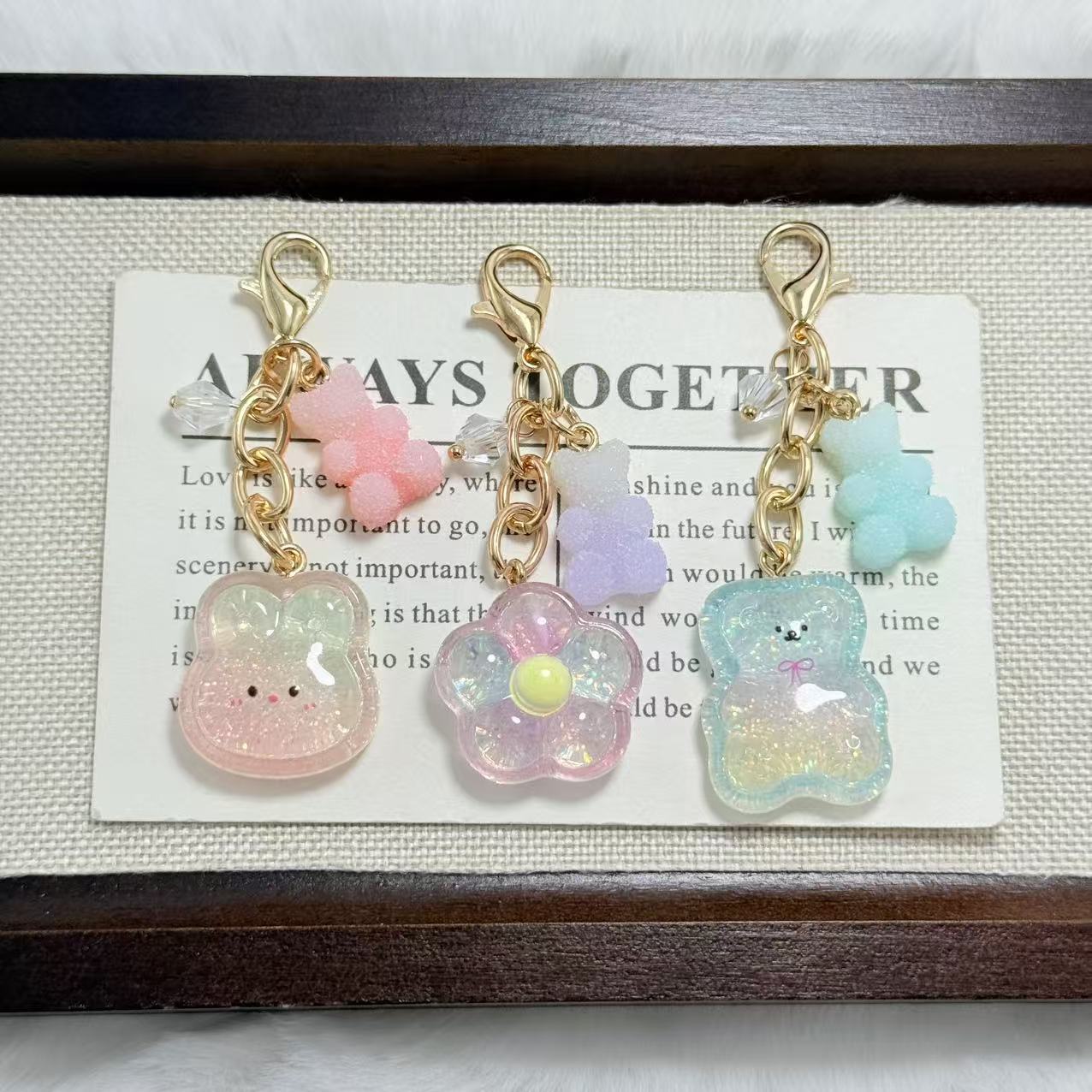 ★可愛いキーホルダー　装飾品★キーチェーン★バッグチャーム