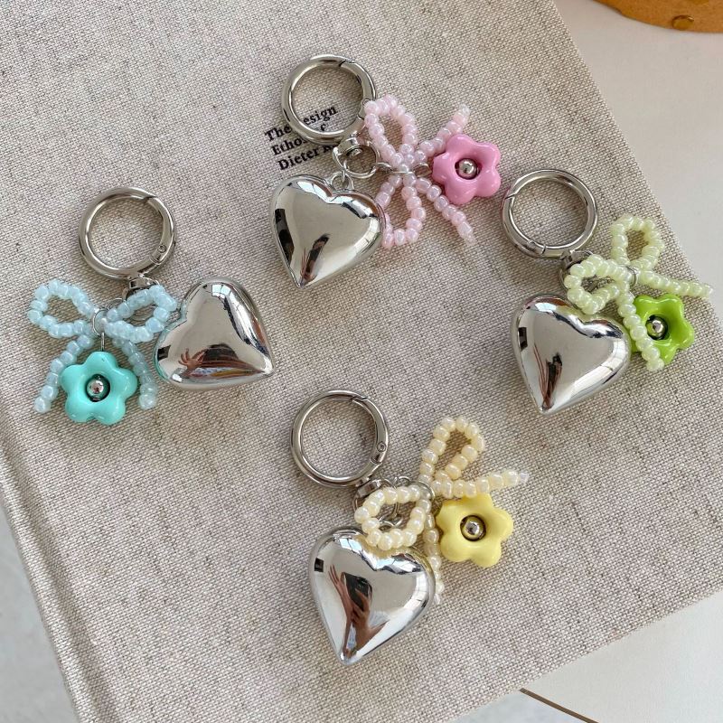 ★可愛いキーホルダー　装飾品★キーチェーン★バッグチャーム