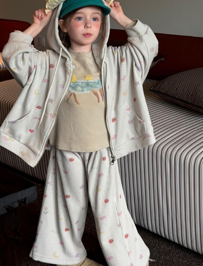 2026秋新品TT★子供服　セットアップ★90cm〜160cm 2色