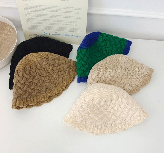 2022冬新品★大人用★帽子　ニットハット★5色選べ