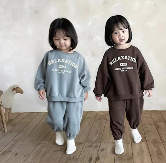 2023新品★子供服　トップス+ズボン　セットアップ★73-110cm★2色
