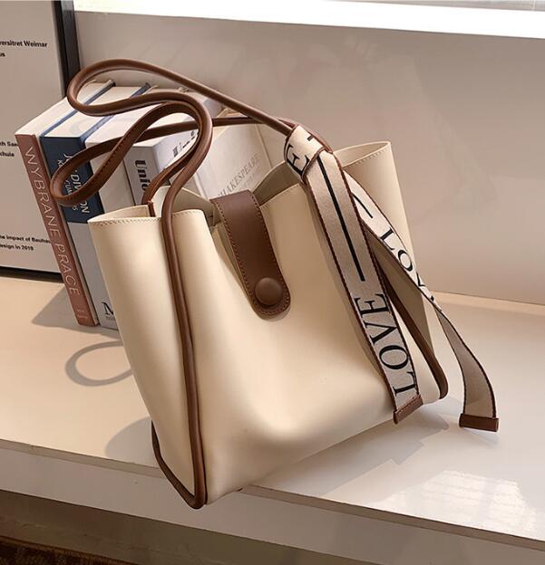 2023★韓国風★手提げ鞄★ハンドバッグ★3色