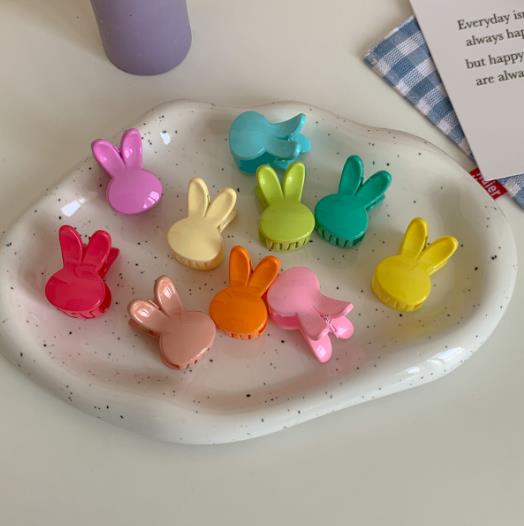 超人気の★ヘアアクセサリー　ヘアクリップ★