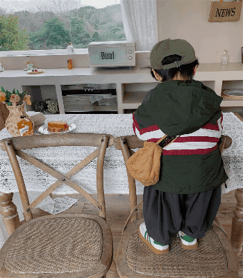 お勧め 春夏新作 子供服 男女 フード付ジャケット ブルゾン ボーダー柄上着 ジャンパー トップス 80-130