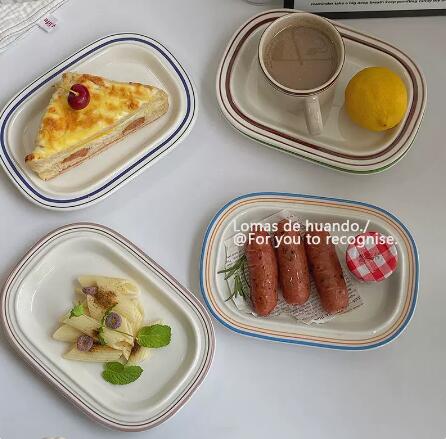 ★超人気★インテリア　テンレスパレット★お皿★3色