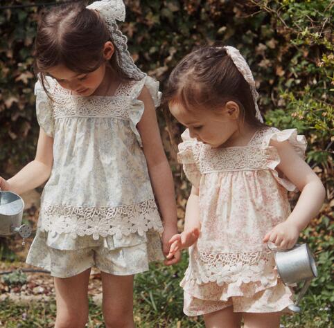 2023年新品★子供服　トップスのみ★90-150cm★3色