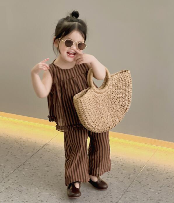 子供服★セットアップ★トップス+ズボン★韓国風子供服★キッズ女の子★袖なし★90-140CM