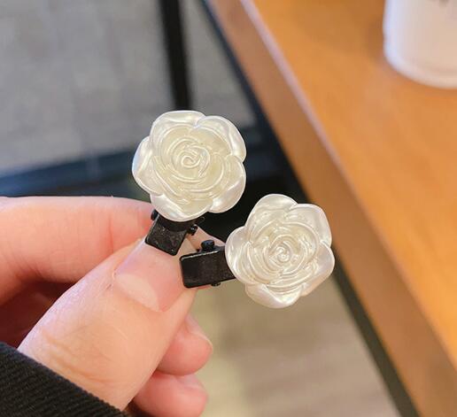 新作★ヘアピン★可愛い*花造型*髪飾り★まとめ髪用★ヘアアクセサリー★女の子