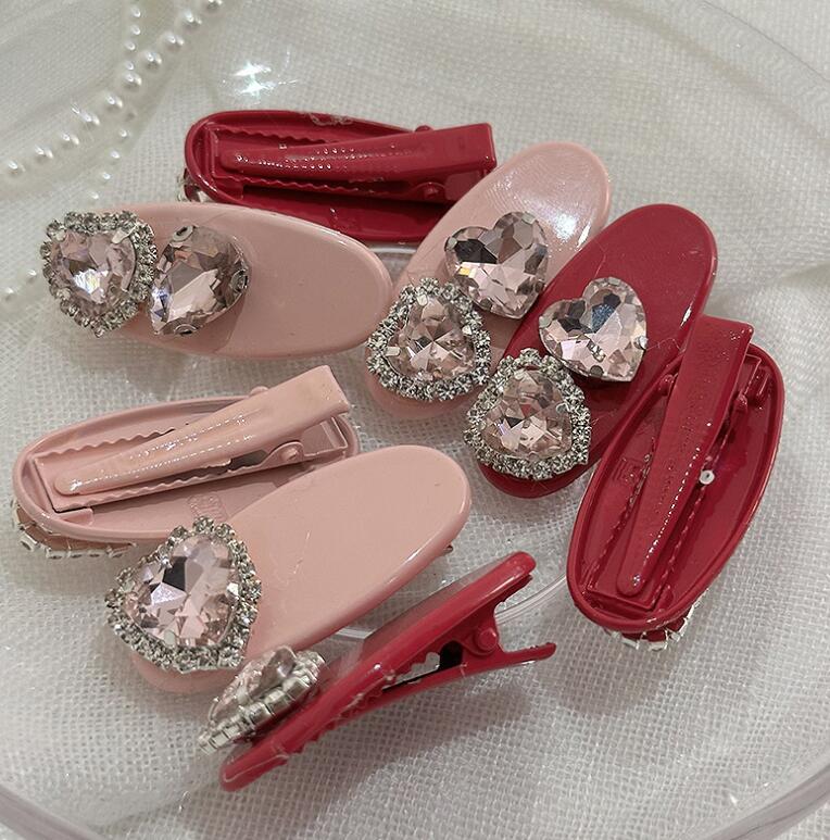 雑貨★髪飾り　ヘアビン★アクセサリー　6種選べ★