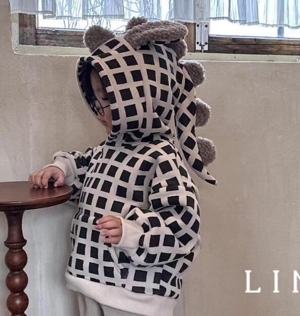 2023秋冬新★子供服　厚手トップス★90-130cm★3色