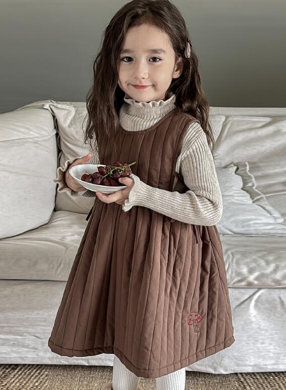 2023秋冬★子供服　ベストワンピース★90-130cm★2色