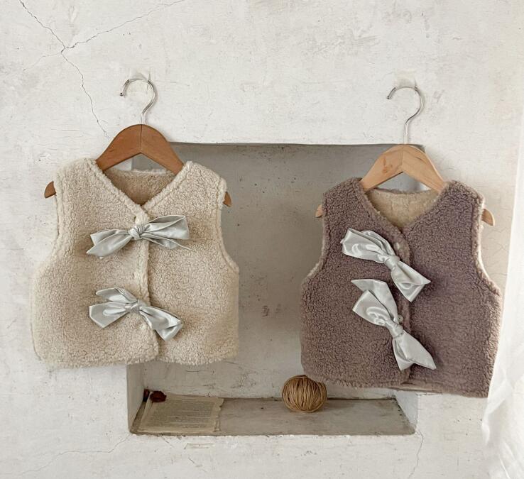 2023秋冬★子供服　ベストコート★73-100cm★2色