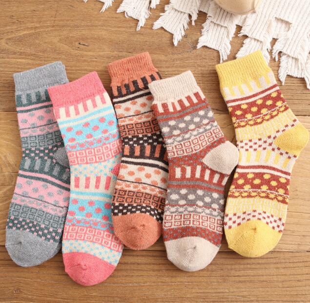 靴下★レディース★ソックス★大人用★女性用靴下★暖かい★多色