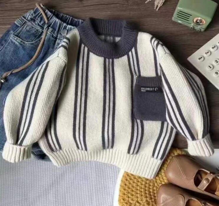 2024新品★子供服　セーター★80-130cm★2色