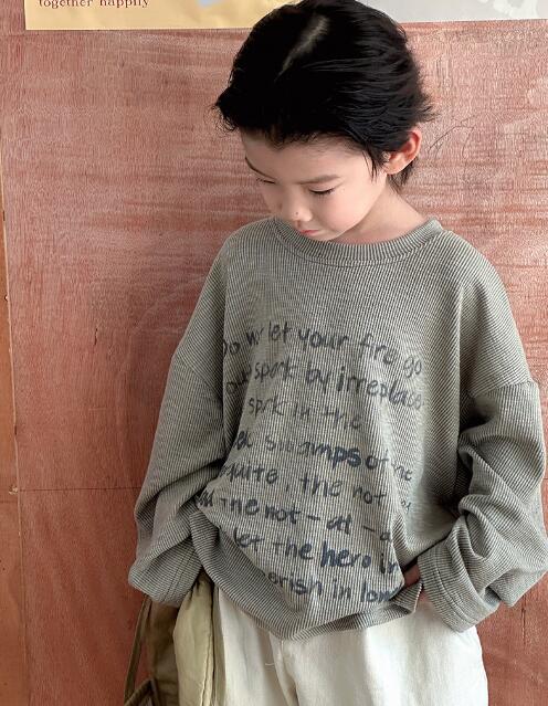 2024年新品★子供服 　トップス★90-140cm★2色