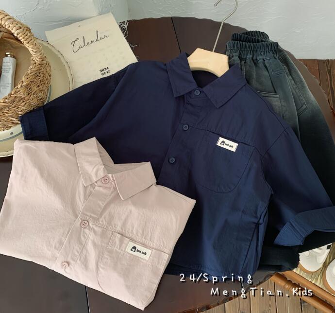 2024年新品★子供服　トップス　シャツ★90-140cm★2色