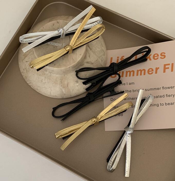 雑貨★髪飾り　ヘアビン★アクセサリー　3色選べ★