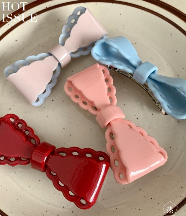 雑貨★子供髪飾り　ヘアビン★アクセサリー　4色選べ★