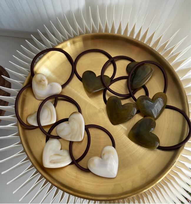 2024★髪飾り★ヘアアクセサリー★ヘアゴム★シュシュ