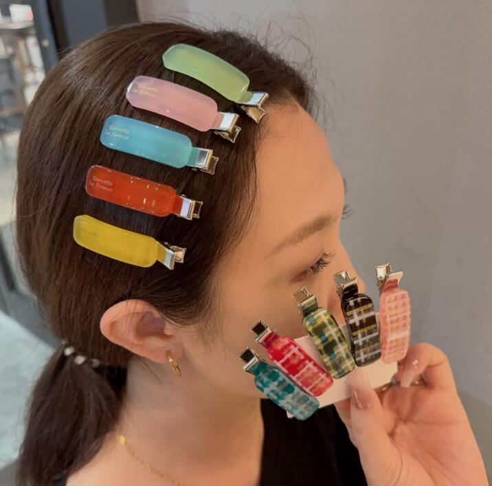 雑貨★髪飾り　ヘアビン★アクセサリー★10色