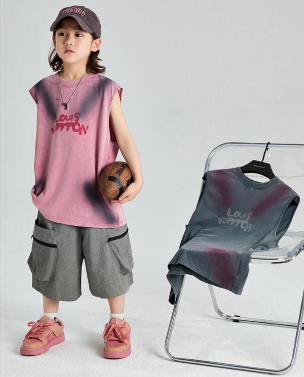 2024新品★子供服　トップス★110-170cm★2色