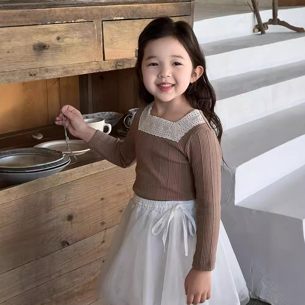 2024秋新品★子供服　トップス★90cm〜150cm 3色