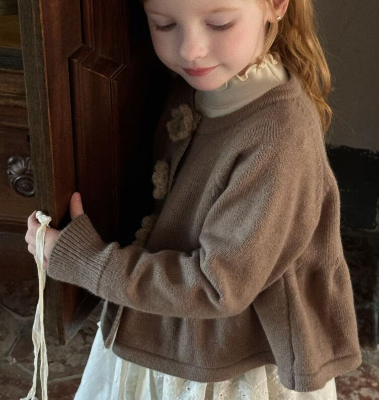 2024otaly★子供服　カーディガン　セーター★90cm〜130cm