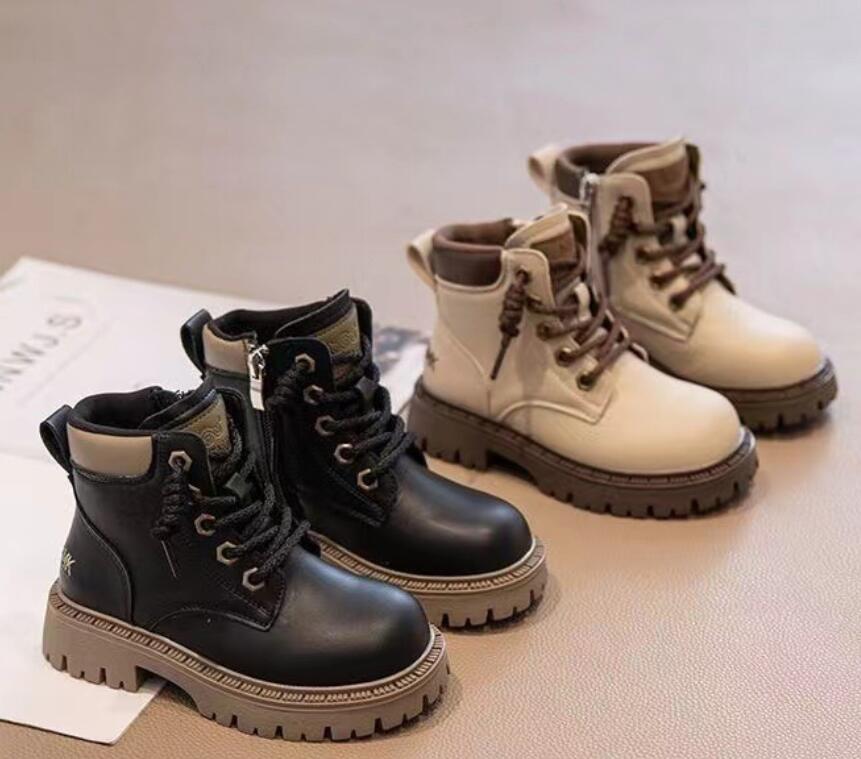 2024新入荷★子供靴★シューズ　ブーツ　タグ26-37★2色