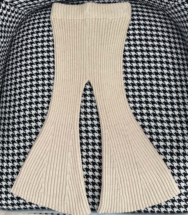 2024秋新入荷★子供服　ニットズボン★80-130