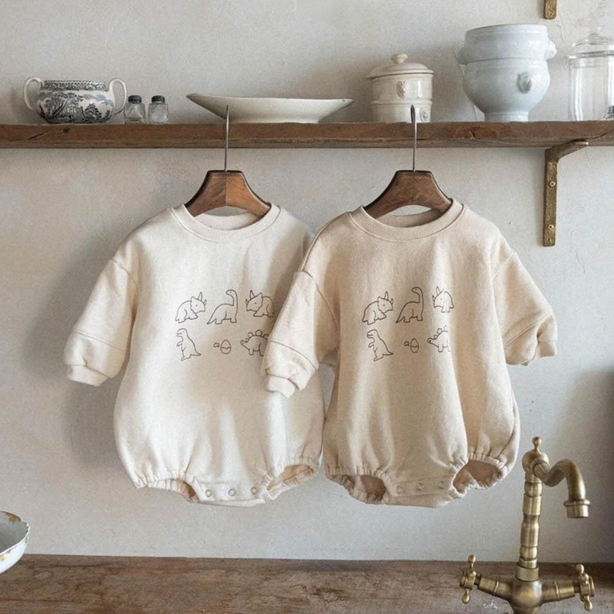 2024新入荷★ベビー服　ロンパース★66cm〜90cm 2色