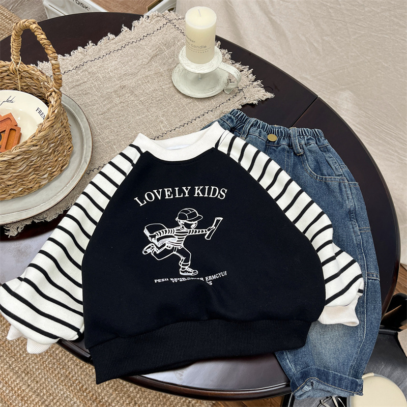 2024新品★子供服　トレーナー　トップス★80cm〜130cm