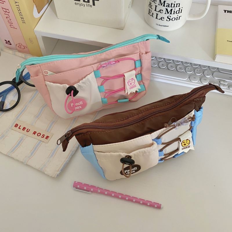 ★収納袋★可愛いペン袋　化粧袋★2色