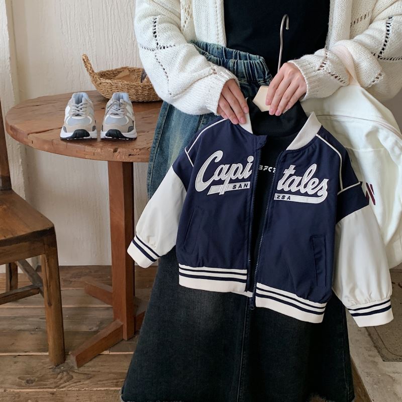 2024新品★子供服 　コート★90cm〜150cm