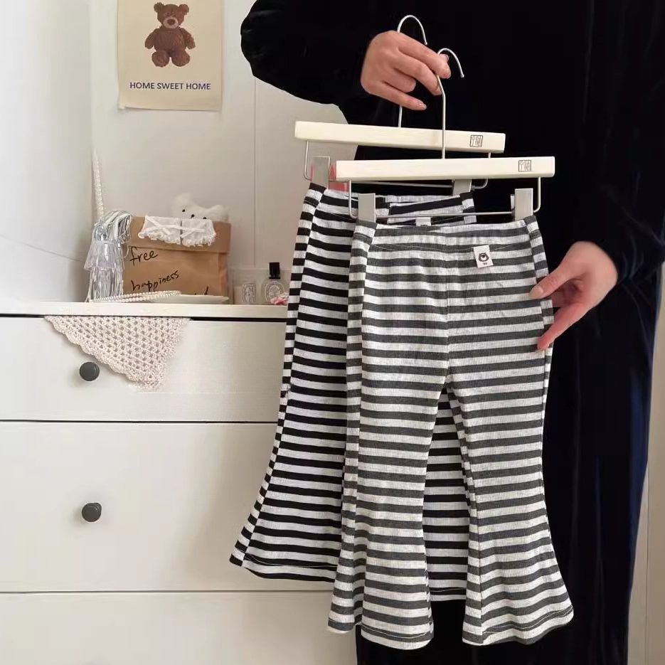 2024新入荷★子供服　ズボン★90〜130 2色