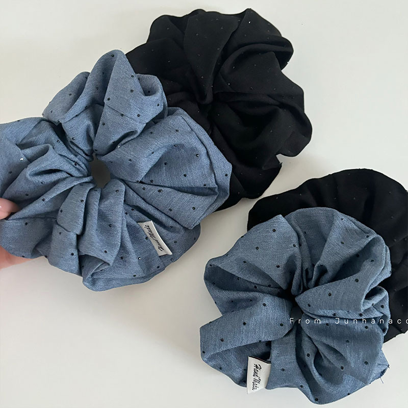 2024新品★髪飾り　アクセサリー　ヘアゴム★2色