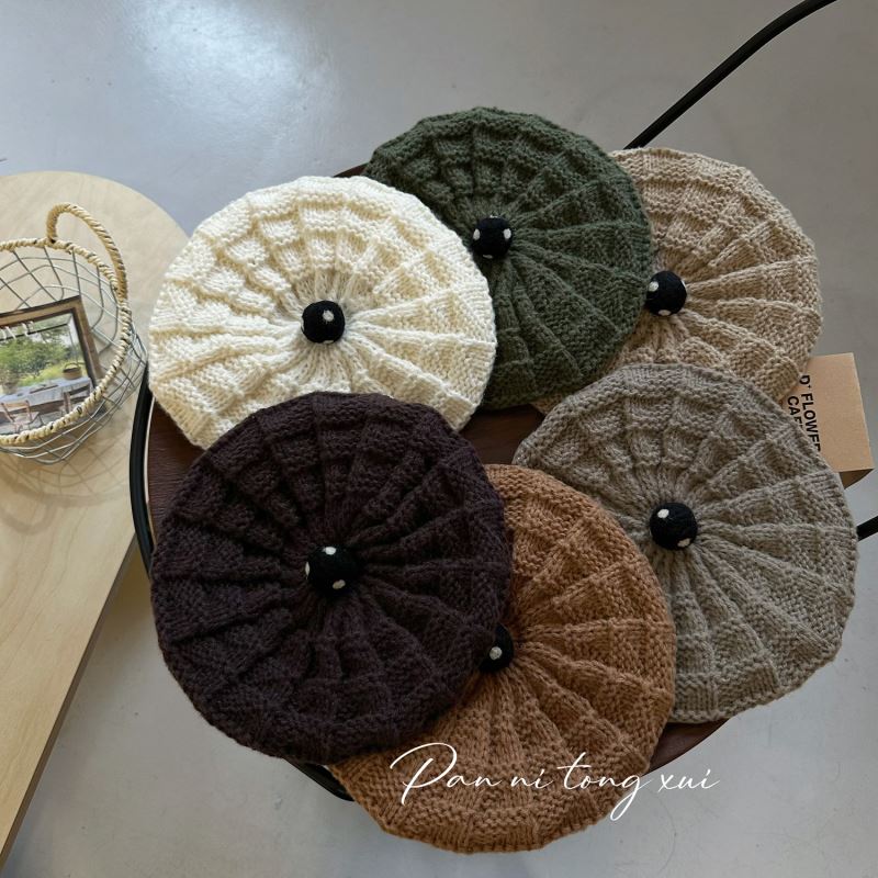 「2024」子供用★帽子★ニット帽子★ベレー帽★キッズ★暖かい★7色