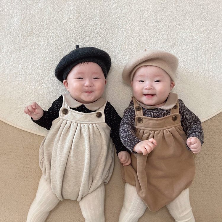 2024新入荷★ベビー服　ロンパース★66cm〜90cm 3色