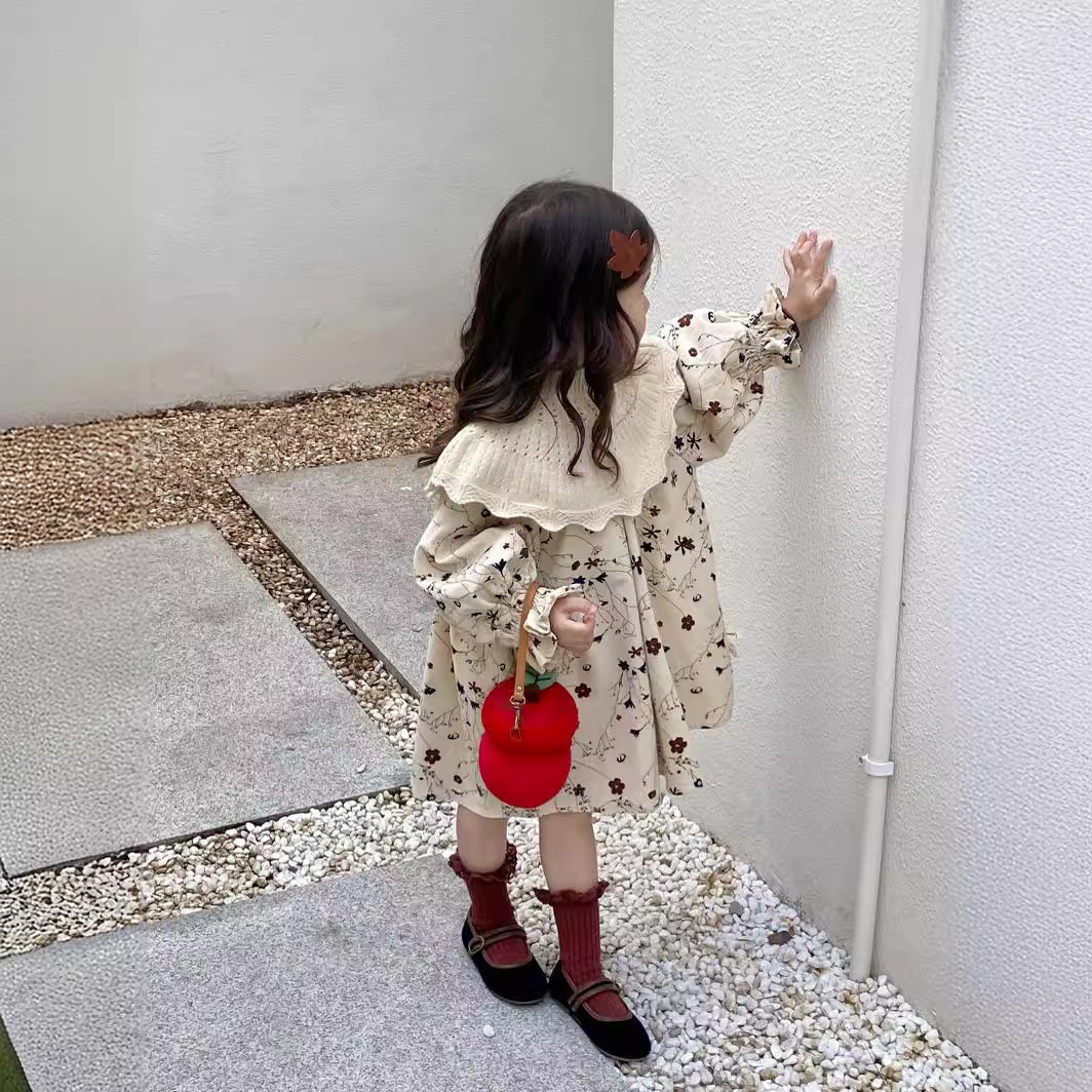 2024★秋冬新作★韓国風子供服★マント/襟★ワンピース★90cm〜140cm 2色