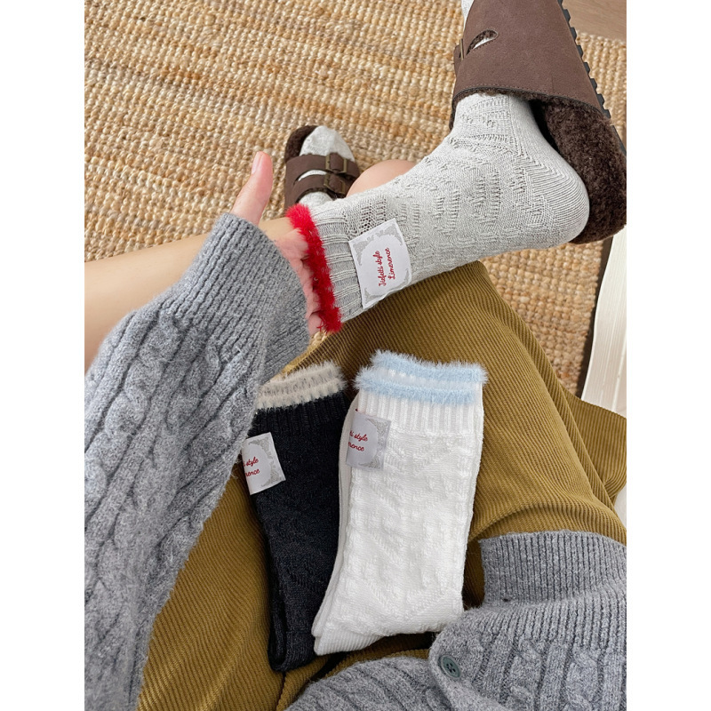 2024新入荷★大人用　靴下&ソックス★3色