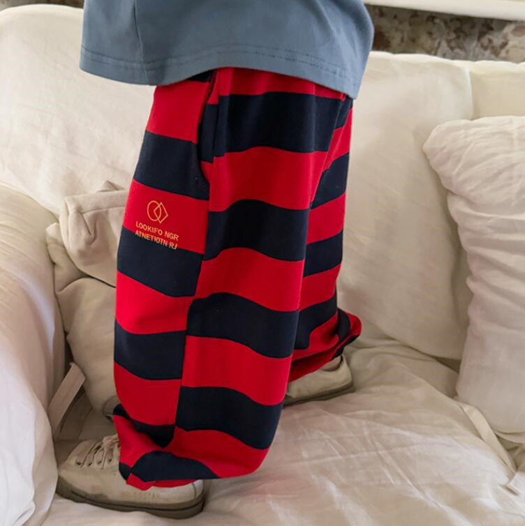 2025春新品ZXR★子供服　ズボン★90cm〜150cm 2色