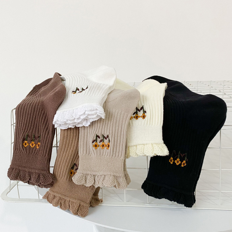 「2025」靴下★レディース★ソックス★大人用★女性用靴下★可愛い★4色