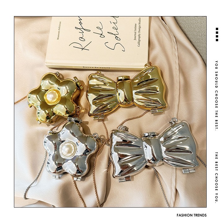 2025新型★バッグ★ショルダーバッグ  アクリル素材★4色