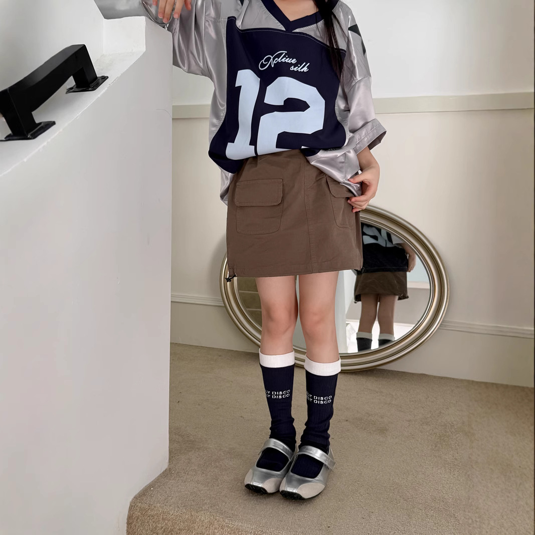 2025新品★子供服　スカート★110cm〜160cm