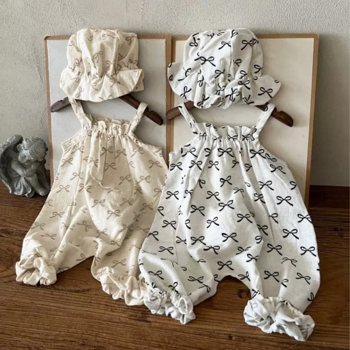2025新入荷★ベビー服　連体服+帽子★66cm〜90cm 2色