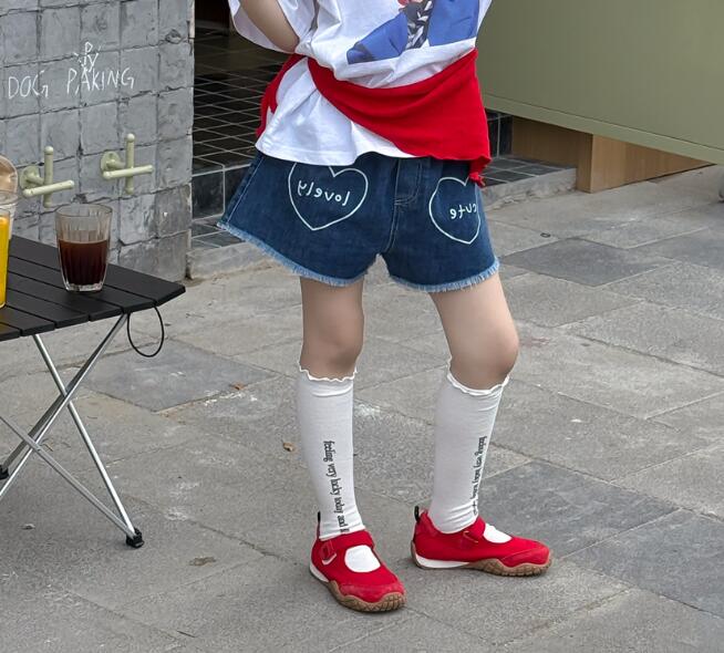 2025新入荷★子供服　ショートデニムズボン★100cm〜160cm