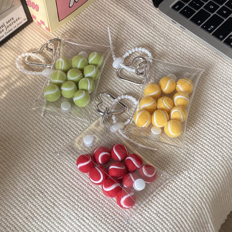 ★可愛いキーホルダー　装飾品★キーチェーン★4種