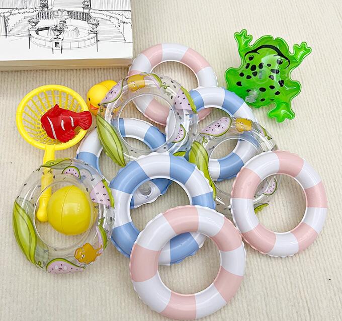 人気新品★子どもの水遊びお風呂おもちゃ浮輪★ミニ浮き輪★ 4色