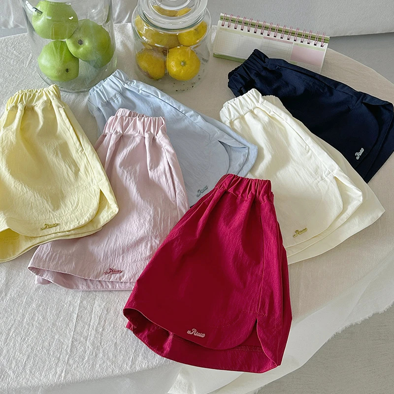 2025新入荷★子供服　ズボン★90cm〜140cm 4色