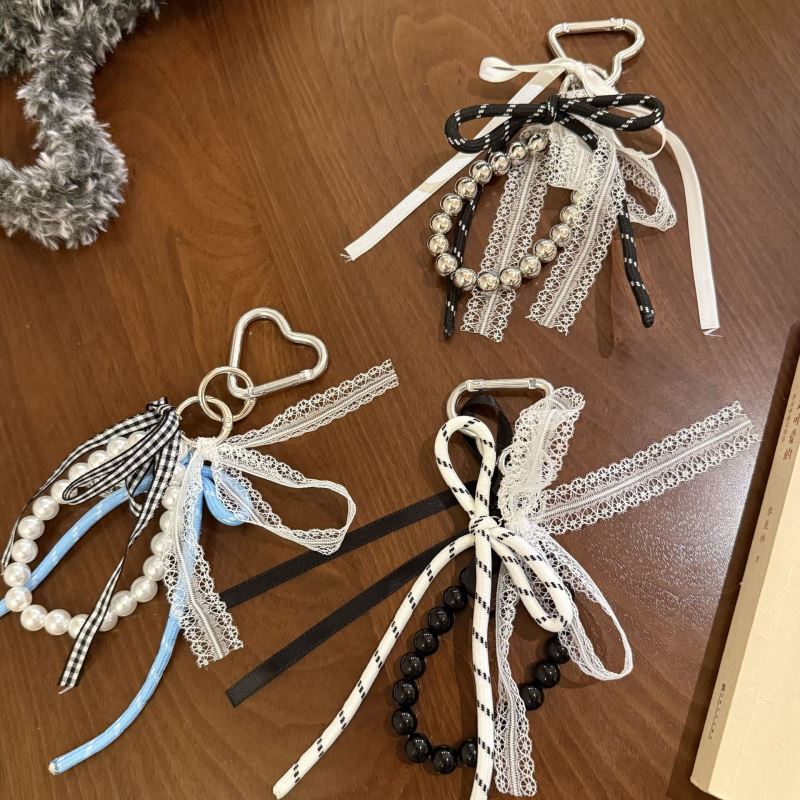 ★可愛いキーホルダー　装飾品★ぬいぐるみキーチェーン★3色
