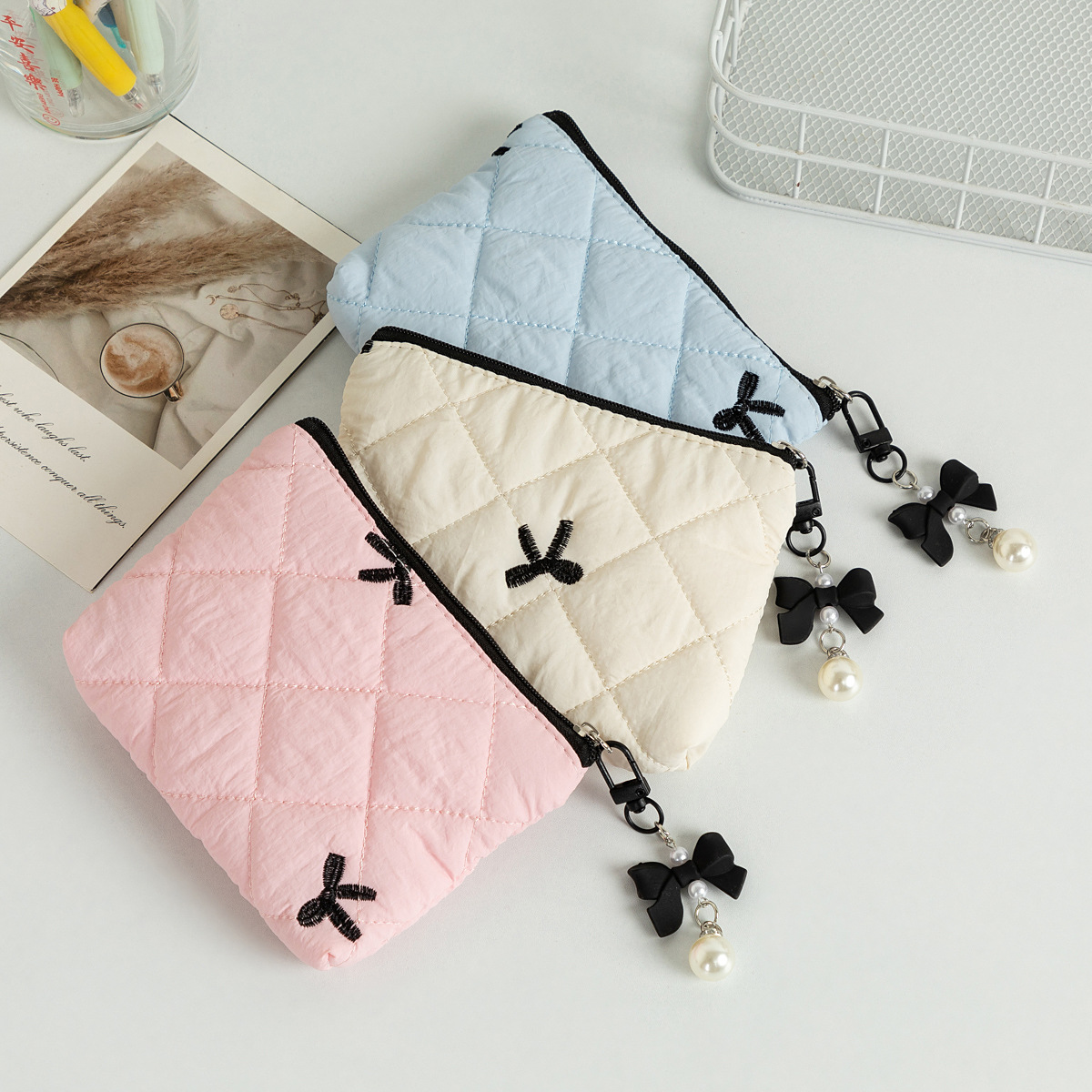 ★収納袋★刺繍化粧袋　ポーチ★4色